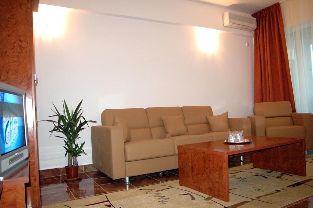 Hotel Florida Mamaia Dış mekan fotoğraf